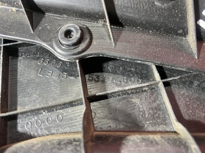 Решетка под лобовое стекло, 3800 рублей, Солонцы