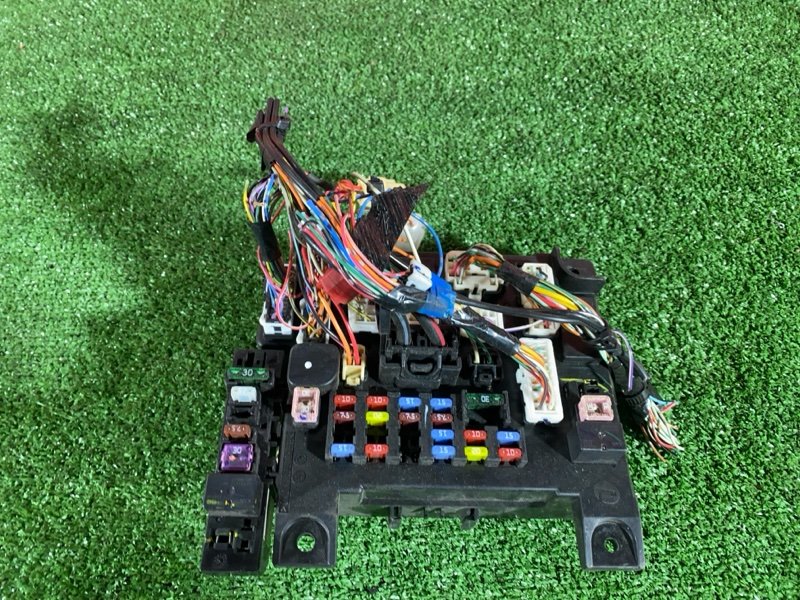 Блок реле и предохранителей, 700 рублей, Солонцы