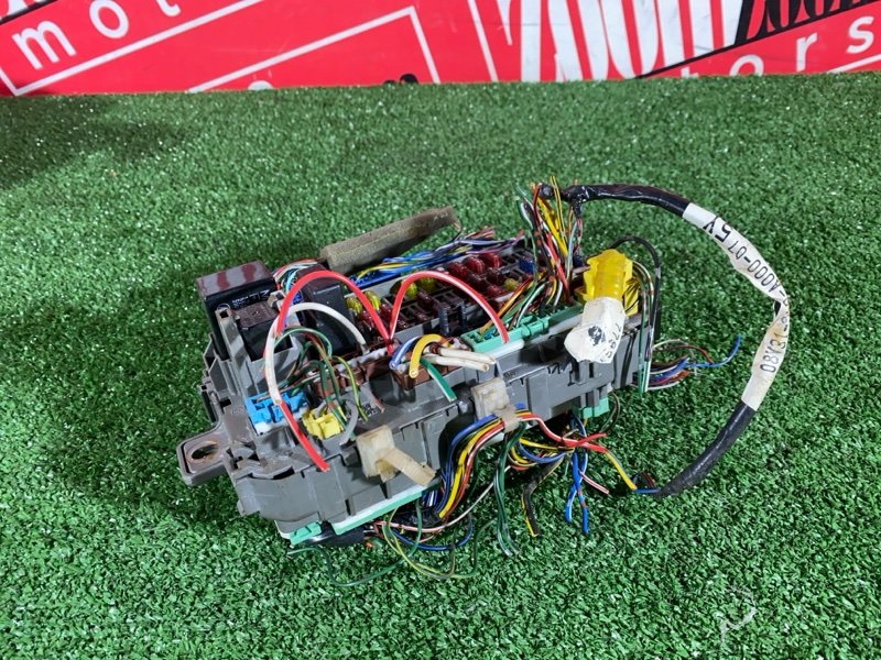 Блок реле и предохранителей, 500 рублей, Солонцы