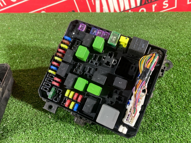 Блок реле и предохранителей, 700 рублей, Солонцы