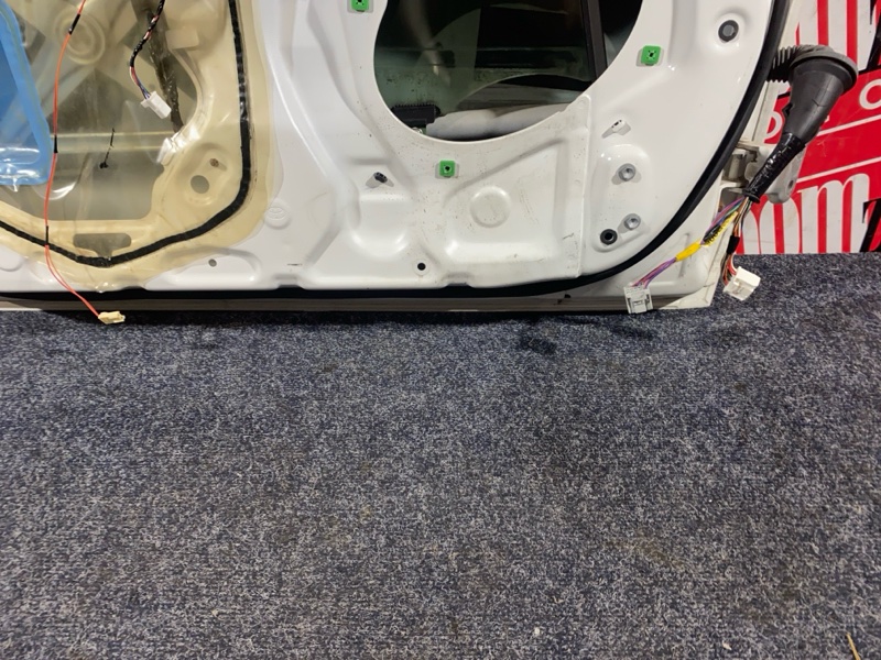 Дверь боковая, 16200 рублей, Солонцы