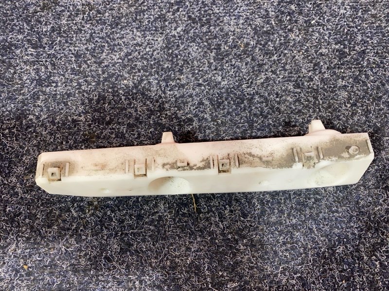 Кронштейн бампера, 500 рублей, Солонцы