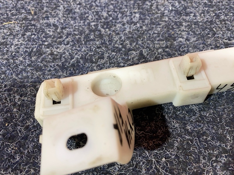 Кронштейн бампера, 600 рублей, Солонцы