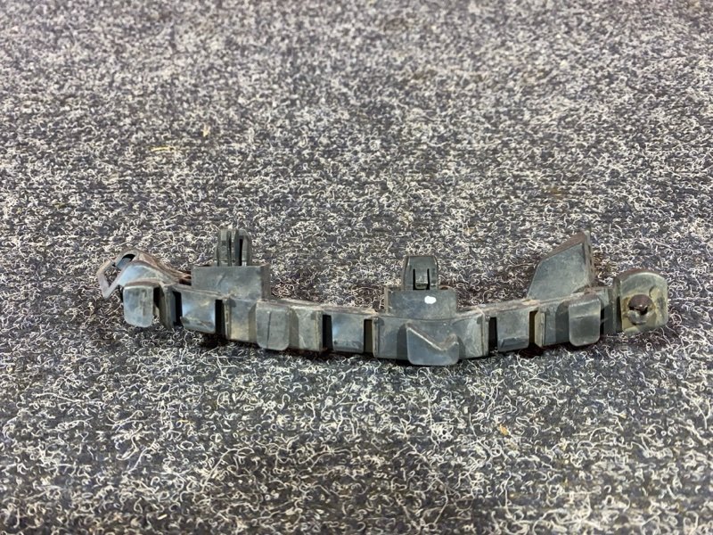 Кронштейн бампера, 1300 рублей, Солонцы