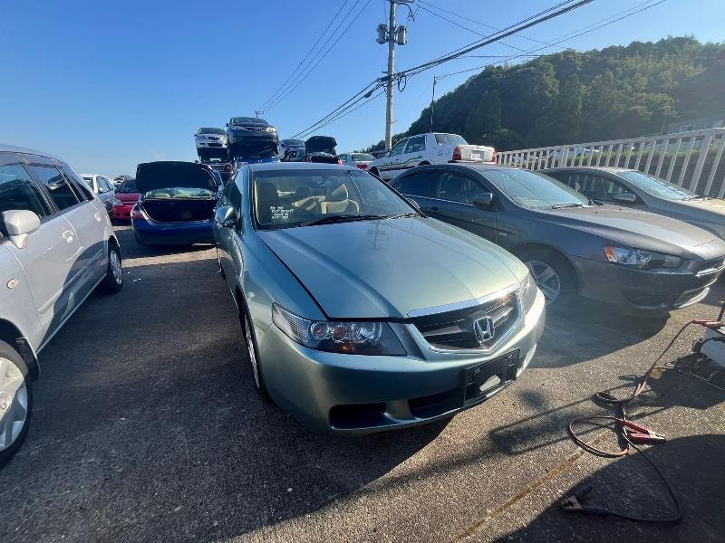 Капот, 9200 рублей, Красноярск