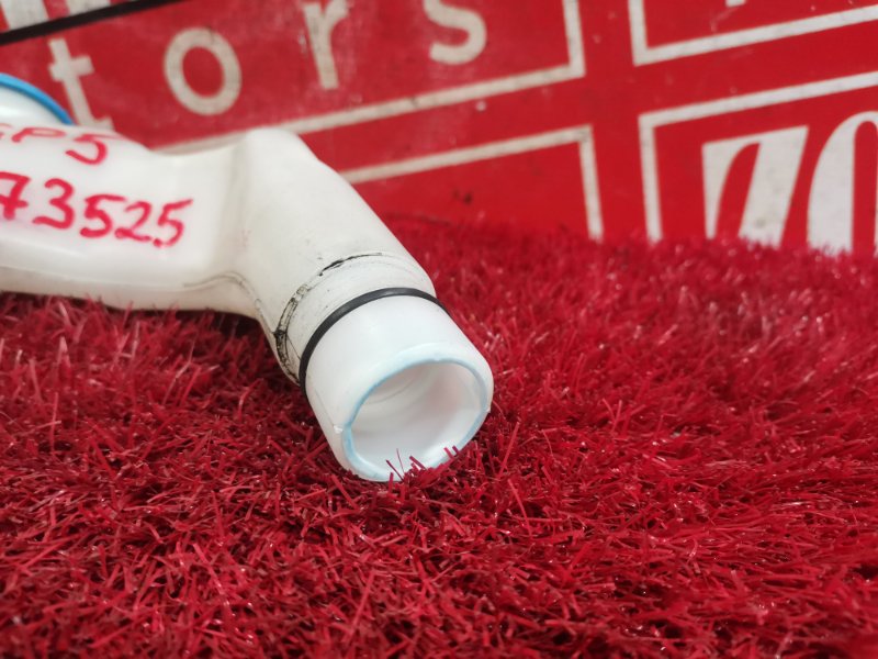 Горловина бачка омывателя, 1500 рублей, Красноярск