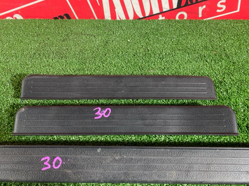 Накладка на порог салона, 1900 рублей, Солонцы