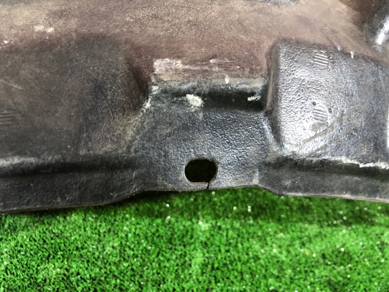 Подкрылок, 800 рублей, Красноярск