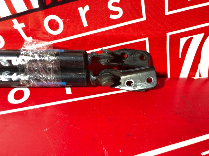 Амортизатор багажника, 600 рублей, Красноярск