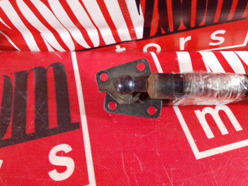 Амортизатор багажника, 1000 рублей, Красноярск