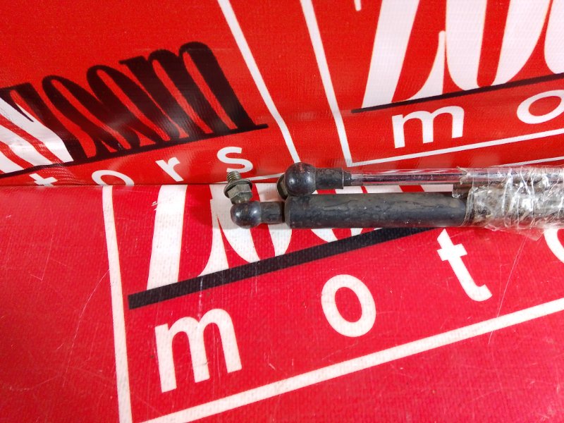 Амортизатор капота, 800 рублей, Красноярск