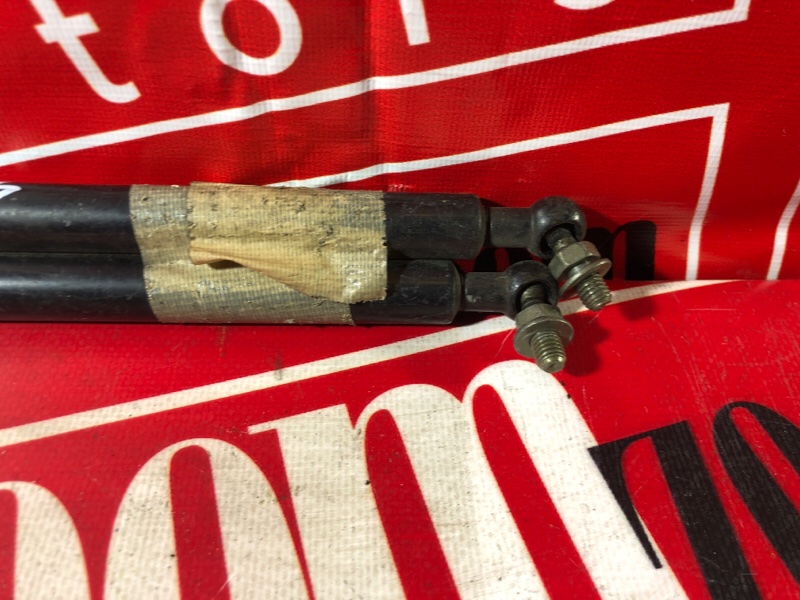 Амортизатор капота, 800 рублей, Красноярск