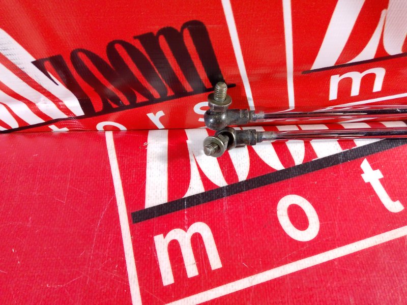 Амортизатор капота, 800 рублей, Красноярск