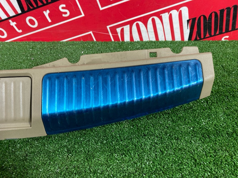 Накладка багажника, 1500 рублей, Солонцы