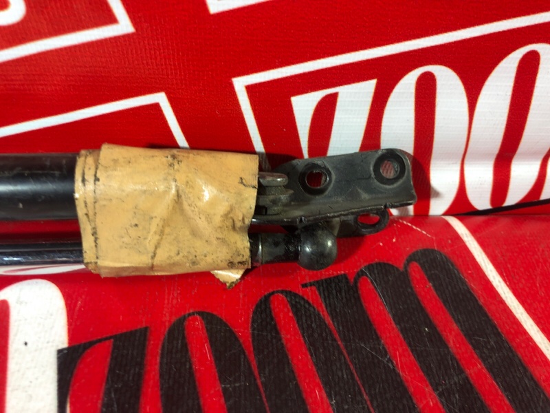 Амортизатор багажника, 1500 рублей, Красноярск