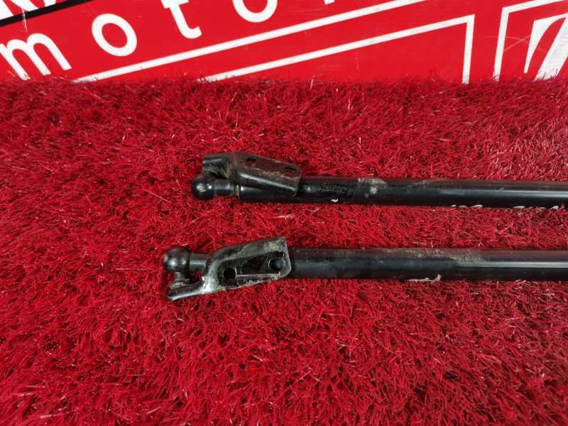 Амортизатор багажника, 500 рублей, Красноярск