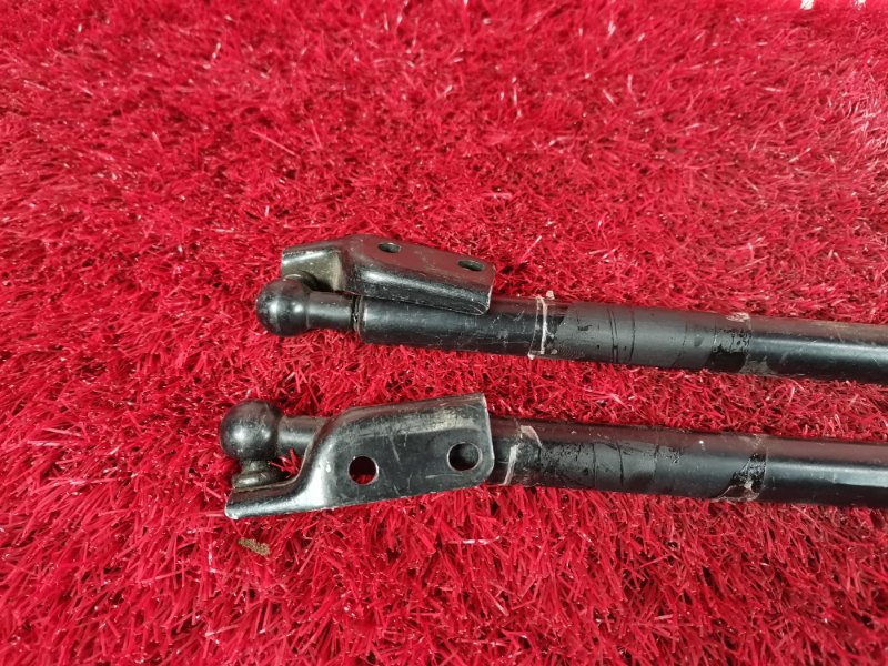 Амортизатор багажника, 500 рублей, Красноярск