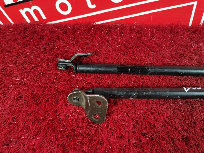 Амортизатор багажника, 500 рублей, Красноярск