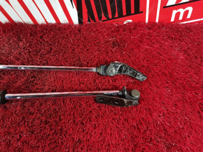 Амортизатор багажника, 600 рублей, Красноярск