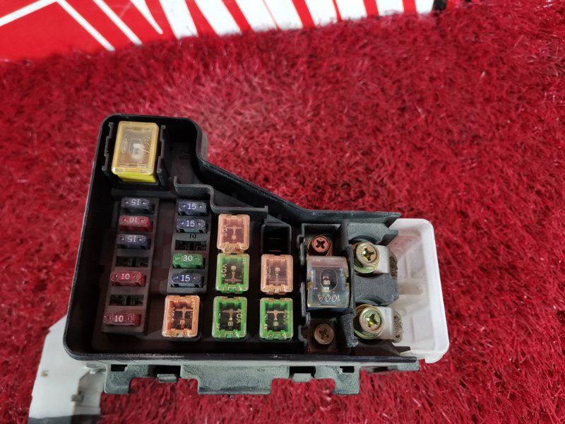 Блок реле и предохранителей, 500 рублей, Красноярск