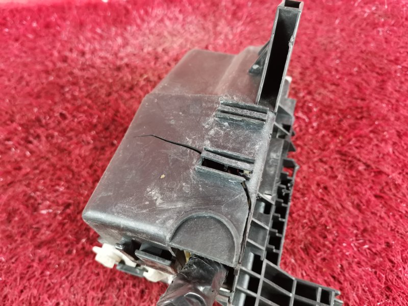 Блок реле и предохранителей, 500 рублей, Красноярск