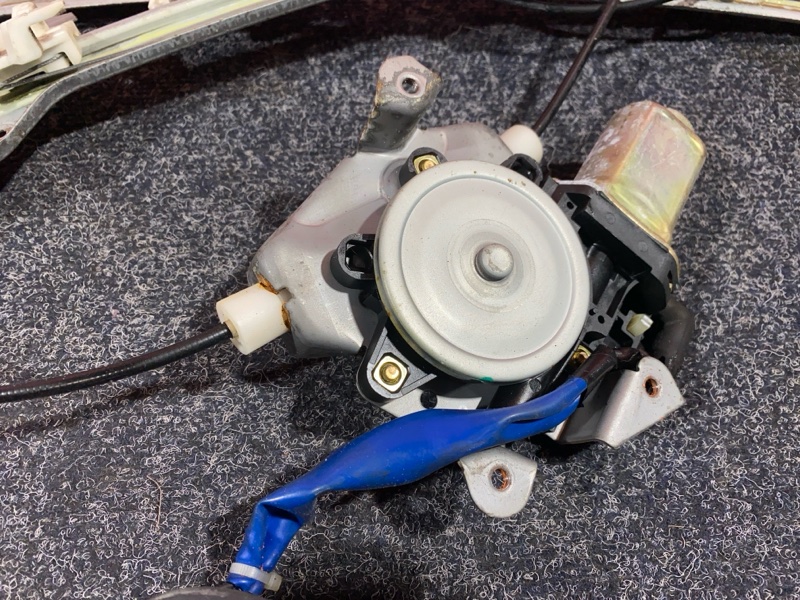 Стеклоподъемник, 1200 рублей, Солонцы