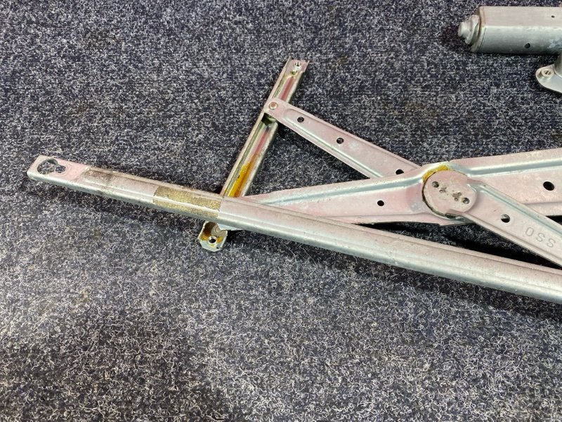 Стеклоподъемник, 9100 рублей, Солонцы