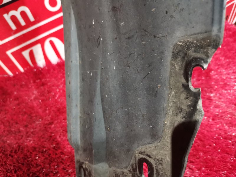 Подкрылок, 6000 рублей, Красноярск