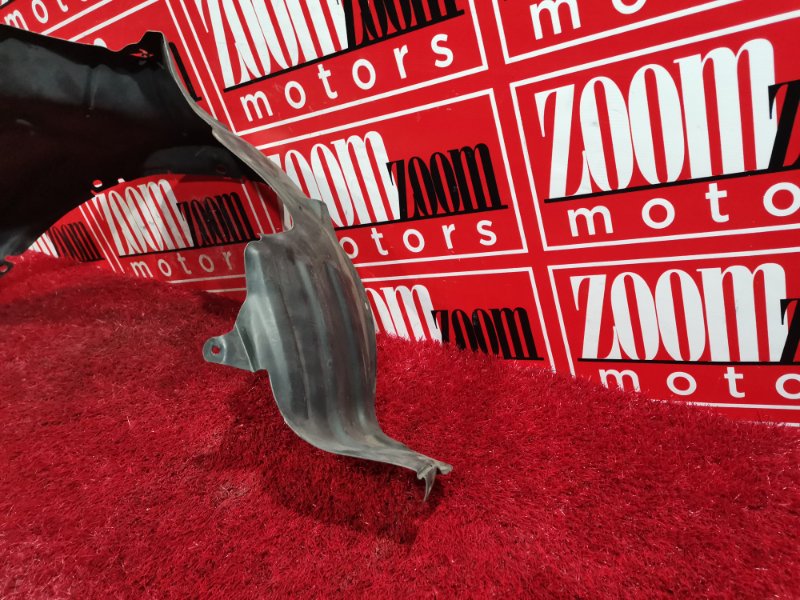 Подкрылок, 500 рублей, Красноярск