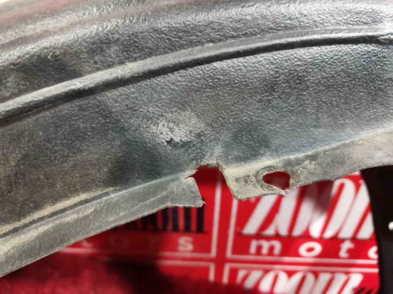 Подкрылок, 2000 рублей, Красноярск