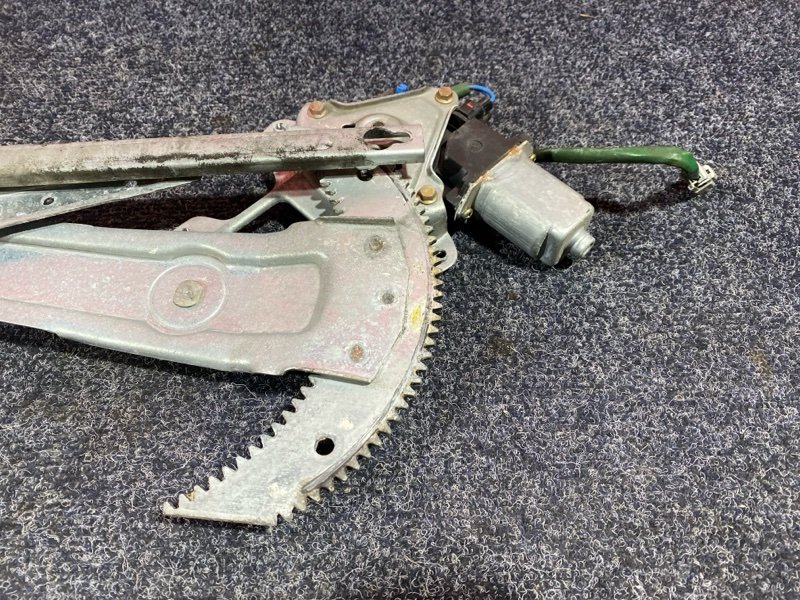 Стеклоподъемник, 4300 рублей, Солонцы