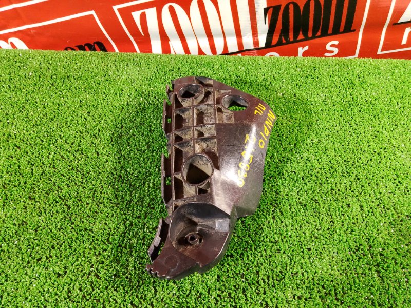 Кронштейн бампера, 500 рублей, Красноярск