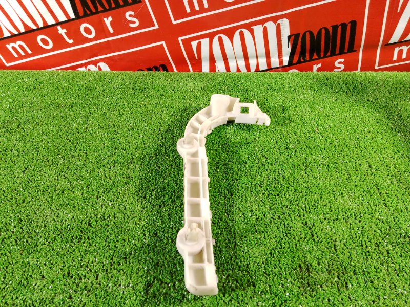 Кронштейн бампера, 700 рублей, Красноярск