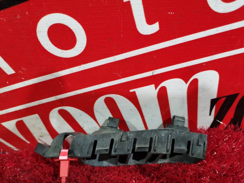 Кронштейн бампера, 1000 рублей, Красноярск