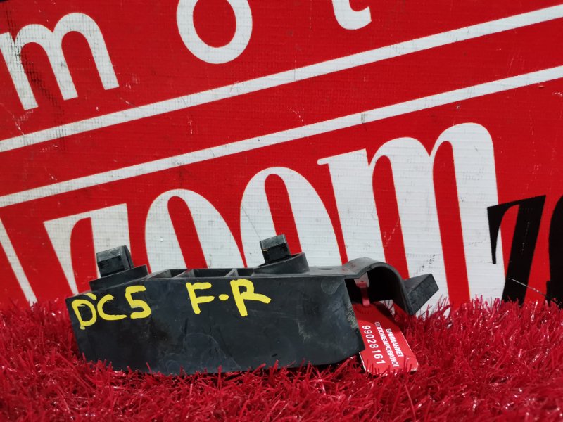 Кронштейн бампера, 1000 рублей, Красноярск