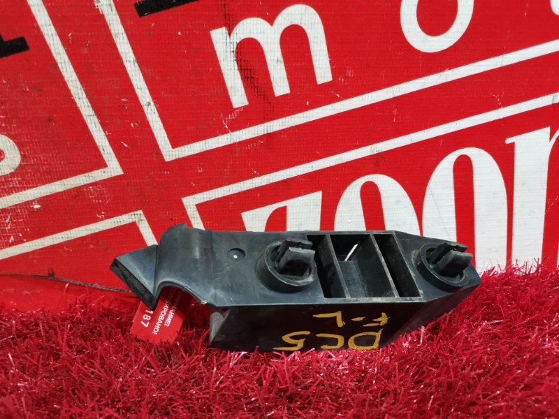 Кронштейн бампера, 1000 рублей, Красноярск