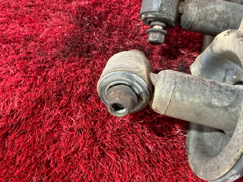 Стойка подвески, 2900 рублей, Солонцы