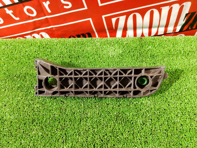 Кронштейн бампера, 500 рублей, Красноярск