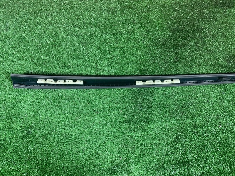 Молдинг лобового стекла, 6700 рублей, Солонцы