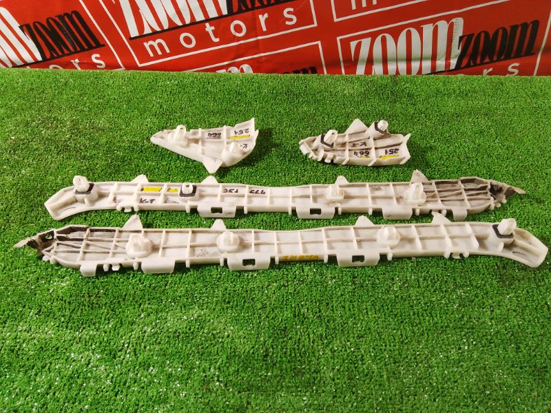 Кронштейн бампера, 4300 рублей, Красноярск