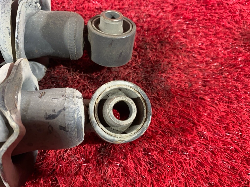 Стойка подвески, 1500 рублей, Солонцы