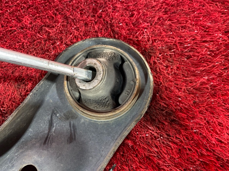 Рычаг подвески нижний, 1800 рублей, Солонцы