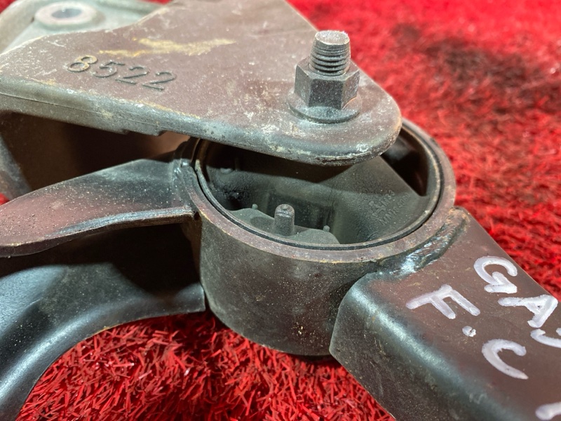 Подушка двигателя, 1900 рублей, Солонцы