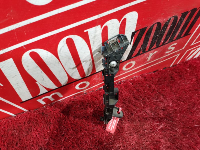 Кронштейн бампера, 1300 рублей, Красноярск