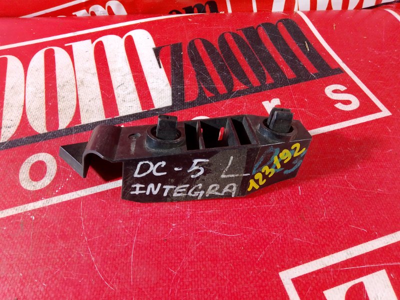 Кронштейн бампера, 1000 рублей, Красноярск