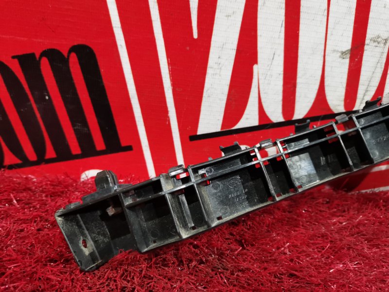 Кронштейн бампера, 1000 рублей, Красноярск