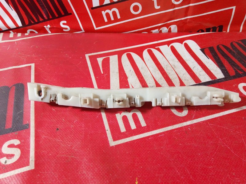 Кронштейн бампера, 1000 рублей, Красноярск