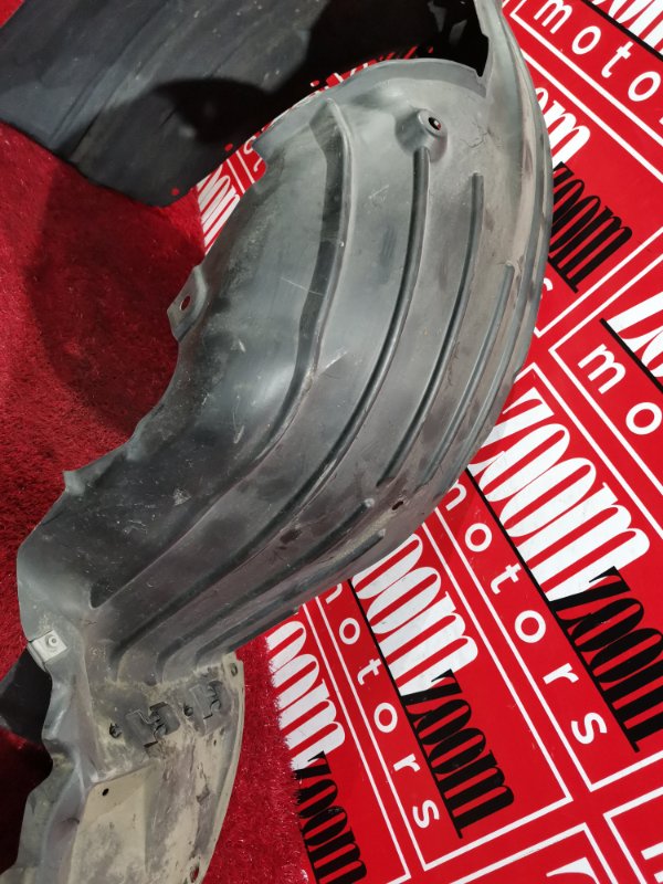 Подкрылок, 2000 рублей, Красноярск