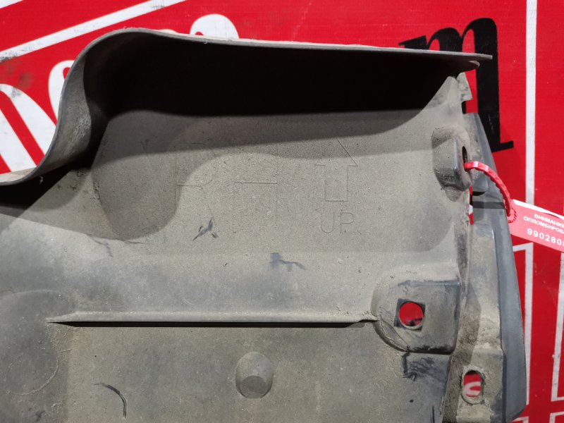 Подкрылок, 2900 рублей, Красноярск