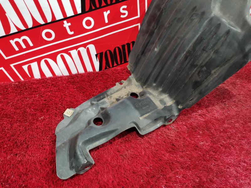 Подкрылок, 2600 рублей, Красноярск